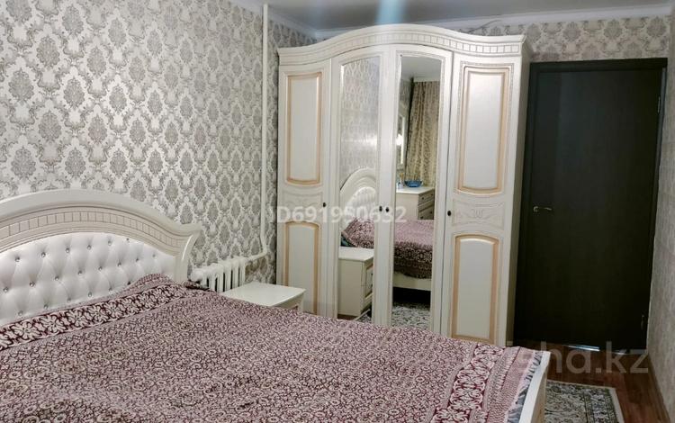2-комнатная квартира, 50 м², 3/5 этаж, Пушкина 24 — Акана сері за 15.5 млн 〒 в Кокшетау — фото 2