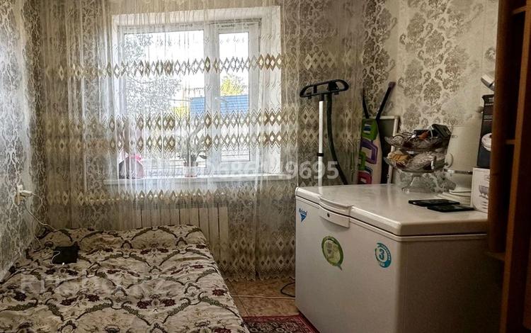 3-комнатная квартира, 46.3 м², 1/5 этаж, Джалиля 4 за 15 млн 〒 в Жезказгане — фото 2