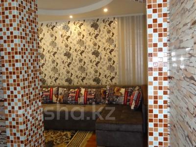 1-бөлмелі пәтер · 45 м² · 2/5 қабат, Ауэзова 27, бағасы: 11 000 ₸ в Семее