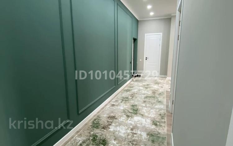 3-бөлмелі пәтер · 96 м² · 3/10 қабат, 20-ш/а. 26, бағасы: 250 000 ₸ в Актау, 20-й мкр — фото 2