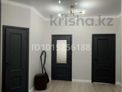 2-комнатная квартира · 100 м², мкр. Алтын орда, Баишева 7а за 44 млн ₸ в Актобе