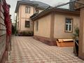 4-комнатный дом помесячно, 180 м², Ильяса Жансугурова 393 за 500 000 〒 в Алматы