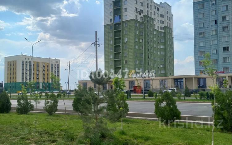 2-комнатная квартира · 58 м² · 8/12 этаж, 11 21/1 — Супермаркет Шапагат за 16 млн 〒 в Туркестане — фото 3