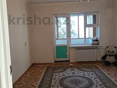 2-бөлмелі пәтер · 35.2 м² · 4/5 қабат, мкр 5, есет батыра, бағасы: 11 млн 〒 в Актобе, мкр 5