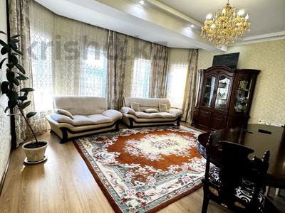 Продажа домов и дачи в Алматы: Отдельный дом · 6 комнат · 225 м² · 7.2 сот., мкр Таугуль-3, Дауленова 108 — Турдыкуловой за 165 млн 〒 Отдельный дом · 6 комнат · 225 м² · 7.2 сот., мкр Таугуль-3, Дауленова 108 — Турдыкуловой за 165 млн 〒 в Алматы, Ауэзовский р-н