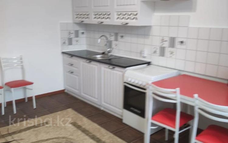2-комнатная квартира · 55 м² · 5 этаж, Солодовникова 21а за 330 000 ₸ в Алматы, Бостандыкский р-н — фото 2