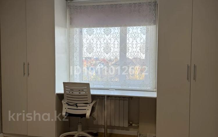 3-бөлмелі пәтер · 80 м² · 4/9 қабат, мкр Жана Орда 3 — по Абулхаир Хана, бағасы: 31 млн ₸ в Уральске — фото 2