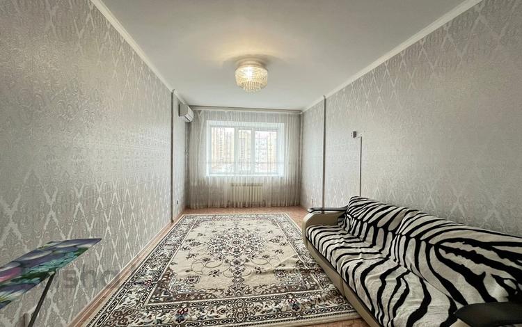 2-комнатная квартира, 65 м², 2/5 этаж помесячно, мкр. Алтын орда