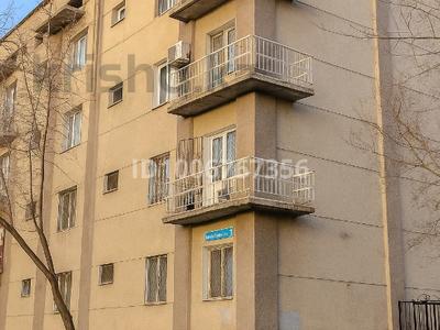 3-комнатная квартира · 74 м² · 4/4 этаж, Жангельдин 9а за 24 млн 〒 в Шымкенте, Аль-Фарабийский р-н
