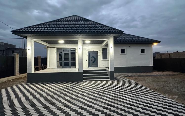 Отдельный дом · 5 комнат · 190 м² · 6 сот., Атамура за 65 млн 〒 в Туздыбастау (Калинино) — фото 2