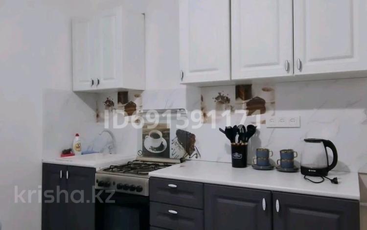 2-бөлмелі пәтер · 52 м² · 5/5 қабат, мкр Атырау, Авангард 4 микр 21 — Возле рынка Мерей ,школы 19,3 , возле Вестерн клиентки, бағасы: ~ 20.9 млн ₸ — фото 6