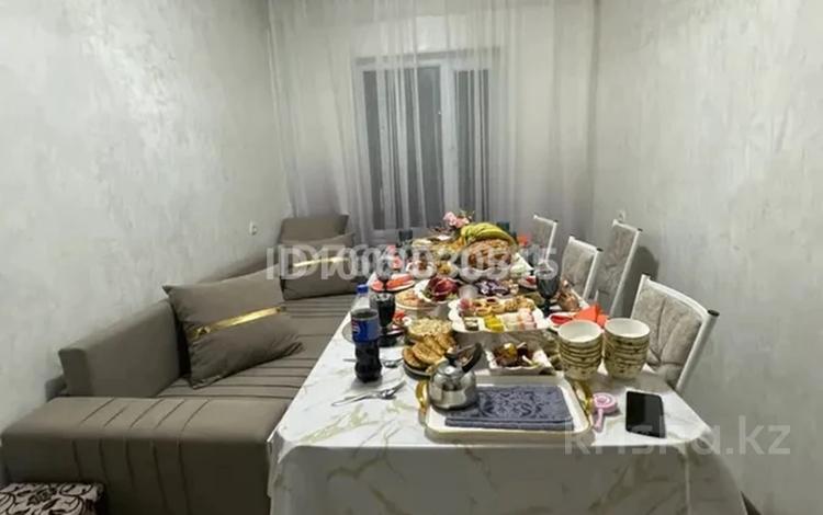 2-комнатная квартира · 36 м² · 1/5 этаж, мкр Самал 44 за 11 млн 〒 в Таразе — фото 2