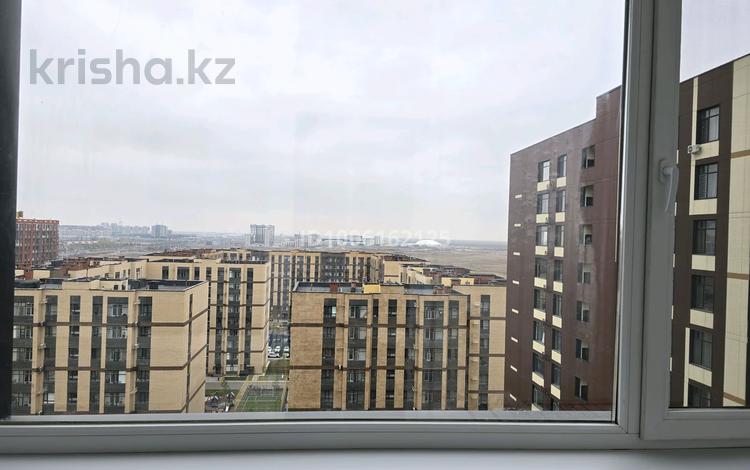 2-комнатная квартира · 40 м² · 13/15 этаж, Толе би 14 — Толе би-Улы дала за 240 000 ₸ в Астане, Нура р-н — фото 12