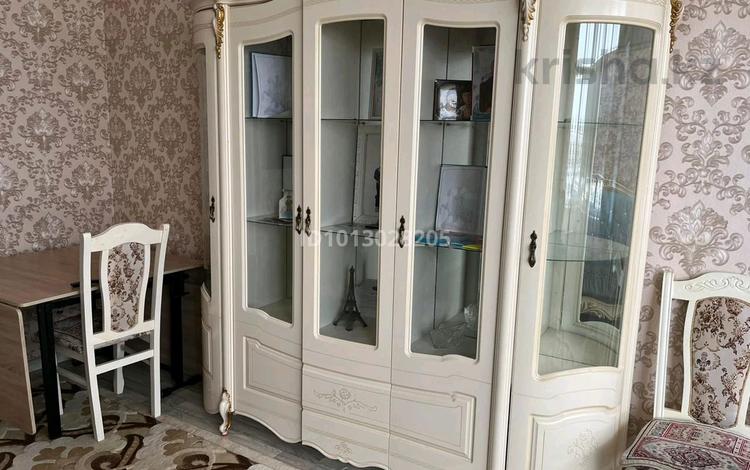 3-комнатная квартира · 93 м² · 4/5 этаж, мкр Астана 21 — Проспект Аль Фараби Рахимова за 28.5 млн ₸ в Таразе — фото 2
