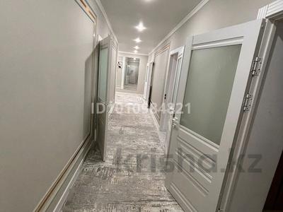 3-бөлмелі пәтер · 140 м² · 8/8 қабат, 29-й мкр 22 — школа 28, бағасы: 39.5 млн ₸ в Актау