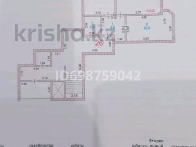 2-комнатная квартира · 100 м² · 2/5 этаж, мкр Нурсая-3, Абулхайр-хана 56А — Центр Абая за 42 млн ₸ в Атырау