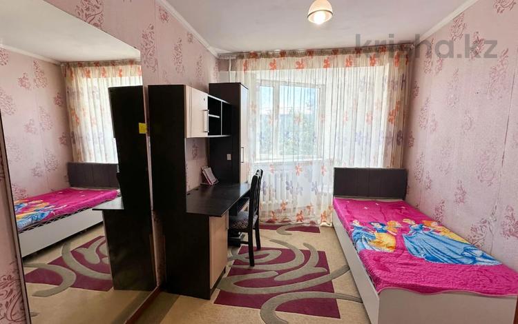 4-комнатная квартира · 70 м² · 4/5 этаж, Жастар за 26 млн ₸ в Талдыкоргане, мкр Жастар — фото 2