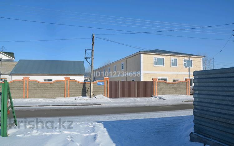 Үйдің бір бөлігі · 25 бөлме · 700 м² · 10 жүзд., Ушкопир — Арка Мәңгілік ел, бағасы: 180 млн ₸ в Астане, Есильский р-н — фото 2