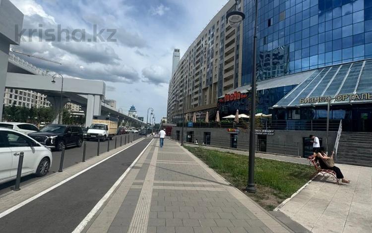 Свободное назначение, офисы, магазины и бутики, салоны красоты, медцентры и аптеки, образование · 44 м² за ~ 59.8 млн ₸ в Астане, Есильский р-н — фото 2