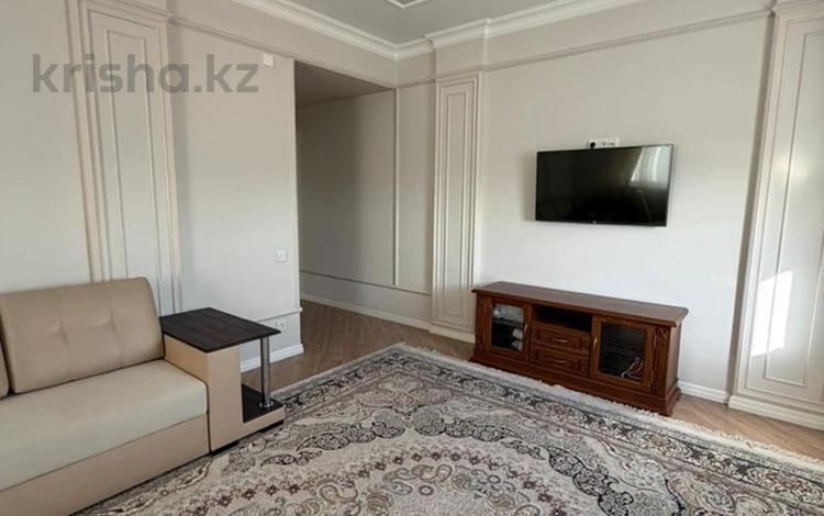 2-бөлмелі пәтер · 70.8 м² · 8/17 қабат, Кунаева 91 — Рыскулова, бағасы: 35 млн ₸ в Шымкенте, Аль-Фарабийский р-н — фото 2