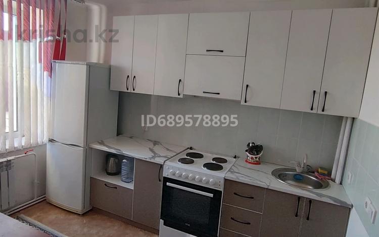 1-комнатная квартира · 38 м² · 1/5 этаж, Нуржау 27 за 100 000 ₸ в Усть-Каменогорске — фото 2