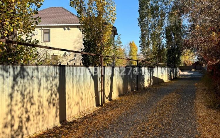 Жеке үй · 4 бөлме · 180 м² · 11 жүзд., С/к Движенец 1, бағасы: 48 млн ₸ в Актобе, жилой массив Заречный-2 — фото 25
