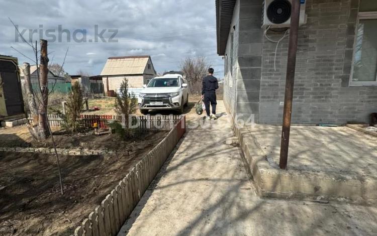 Отдельный дом · 3 комнаты · 74 м² · 10 сот., С.к. Олимпиец-1 41 за 18 млн ₸ в Акжар — фото 3