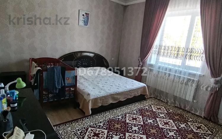 Жеке үй · 7 бөлме · 200 м² · 10 жүзд., Абдыбаева 25, бағасы: 85 млн ₸ в Таразе — фото 2