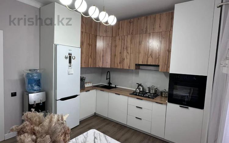 3-бөлмелі пәтер · 90 м² · 4/6 қабат, 12 ш/а., Богенбай батыра, бағасы: 29 млн ₸ в Актобе, мкр 12 — фото 2