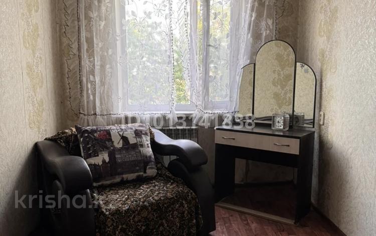 3-комнатная квартира · 61.5 м² · 4/5 этаж, 40 лет победы 54 за 10 млн ₸ в Шахтинске — фото 2