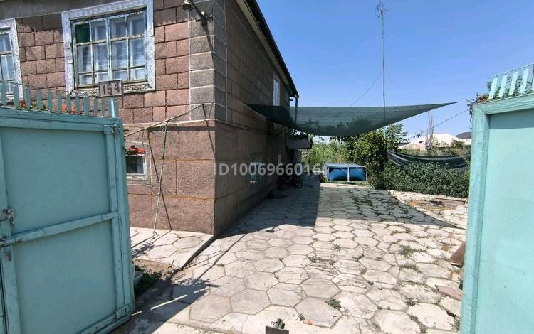 Отдельный дом · 4 комнаты · 114.1 м² · 8 сот., 2 пер. Мусорского за 22 млн 〒 в Таразе — фото 2