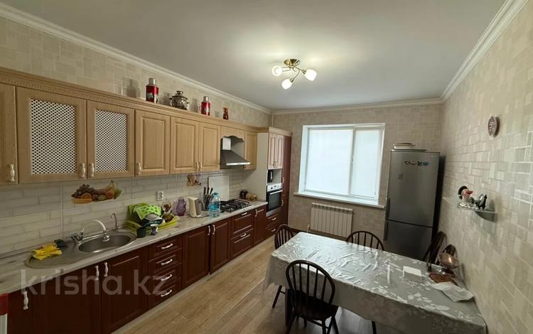 3-комнатная квартира · 91.2 м² · 1/10 этаж, Есет батыра за 35 млн ₸ в Актобе — фото 12