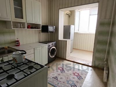 3-комнатная квартира · 70 м² · 4/5 этаж, 15-й мкр 39 за 18.9 млн 〒 в Актау, 15-й мкр