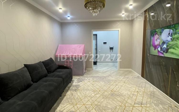 1-бөлмелі пәтер · 46.4 м² · 5/9 қабат, Нажимеденов — Свежий ремонт. Дом расположен на пересечении улиц Ұлы Дала и Нажмеденова. Внизу находится клиника «Өнеге». Рядом — новая школа и Small. Удобный выезд на левый берег. В пешей доступности остановки, новый закрытый детский двор и паркинг., бағасы: 25.5 млн ₸ в Астане, Алматы р-н — фото 7