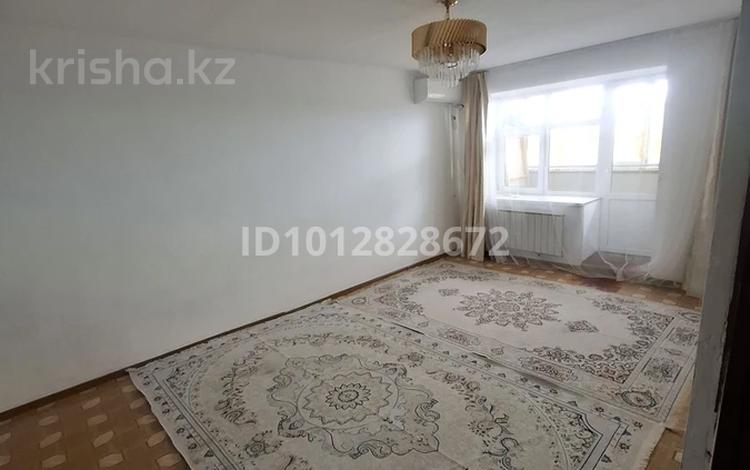 2-бөлмелі пәтер · 58 м² · 7/9 қабат, мкр. Алтын орда 16 — НИШ, бағасы: 140 000 ₸ в Актобе — фото 2