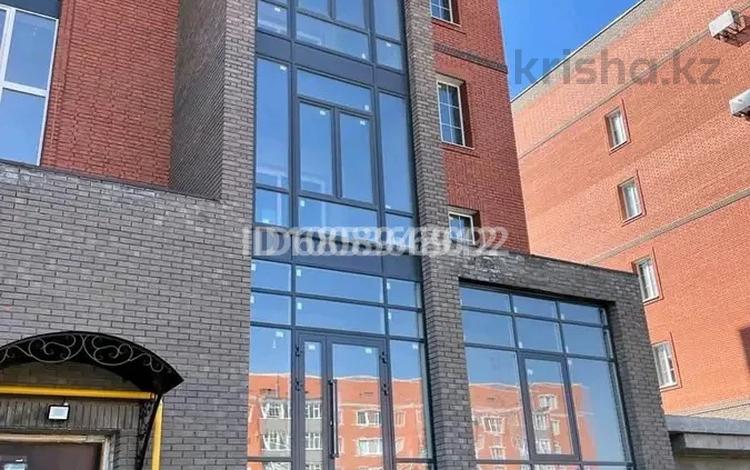Еркін, кеңселер, дүкендер мен бутиктер, қоймалар, сұлулық салондары, фитнес және спорт, медорталықтар мен дәріханалар, білім орталықтары, ойын-сауық, конференц-залдар, кабинеттер және жұмыс орындары, студиялар · 226 м², бағасы: 600 000 ₸ в Актобе, мкр. Алтын орда — фото 2