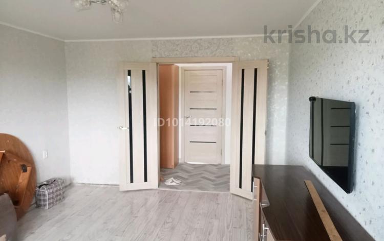 3-бөлмелі пәтер · 60 м² · 5/5 қабат, Алаш — Вокзал, бағасы: 19 млн ₸ в Щучинске — фото 2