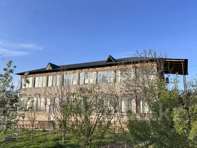 Отдельный дом · 4 комнаты · 200 м² · 10 сот., Омарова 86б — Воинский часть 2 кпп за 90 млн ₸ в Сарыагаш