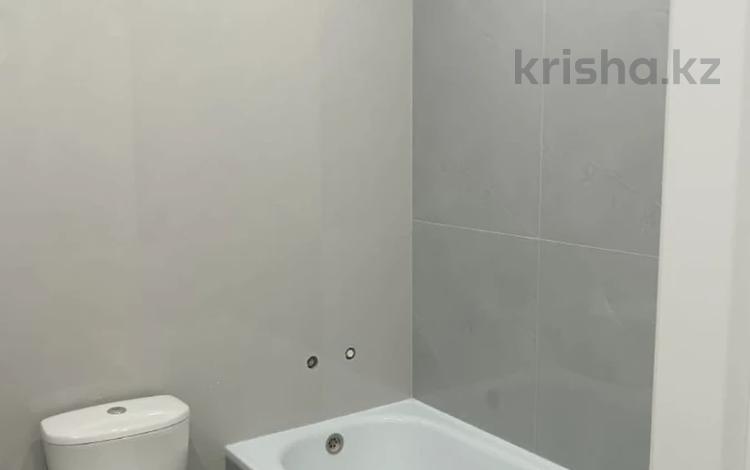 1-комнатная квартира · 48.3 м² · 3/5 этаж, мкр. Алтын орда за 16 млн ₸ в Актобе — фото 2