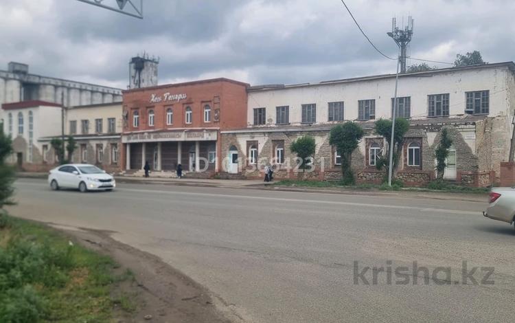 Свободное назначение · 3210 м² за 150 млн ₸ в Актобе, мкр. Сельмаш — фото 2