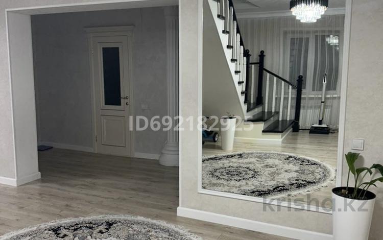 Часть дома · 4 комнаты · 180 м² · 10 сот., Журбы 15/1 — 23 микрорайон за 75 млн ₸ в Усть-Каменогорске, Ульбинский — фото 6