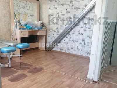 1-комнатная квартира · 31.8 м² · 4/5 этаж, Дюсенова 12 — Дюсенова Торайгырова за 12 млн 〒 в Павлодаре