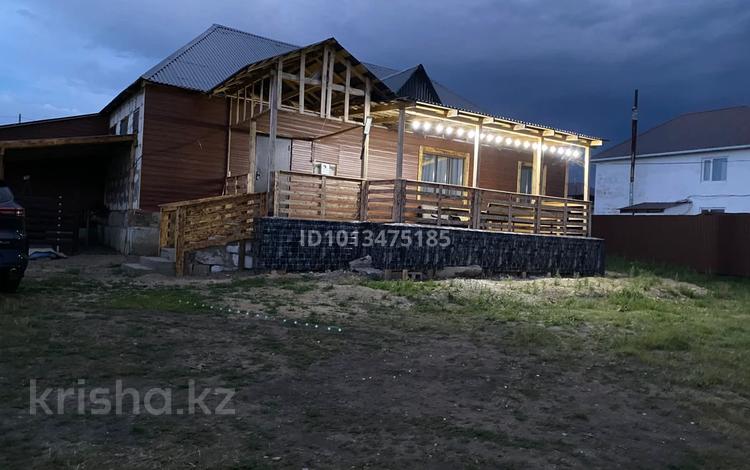 Жеке үй · 6 бөлме · 140 м², 2-я Звездная 6, бағасы: 50 000 ₸ в Бурабае — фото 18