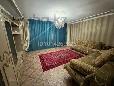 Жеке үй · 2 бөлме · 73 м² · 7 жүзд., Почтовая 17, бағасы: 15 млн ₸ в Семее