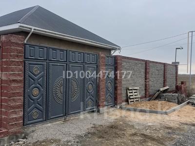 Жеке үй · 4 бөлме · 110 м² · 6 сот., Школьный 757 — Поворот Толе би, бағасы: 30 млн ₸ в 