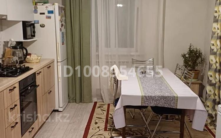 Отдельный дом · 4 комнаты · 100 м² · 6.5 сот., Куляш Байсеитова 62 за 45 млн 〒 в Астане, Сарыарка р-н — фото 2