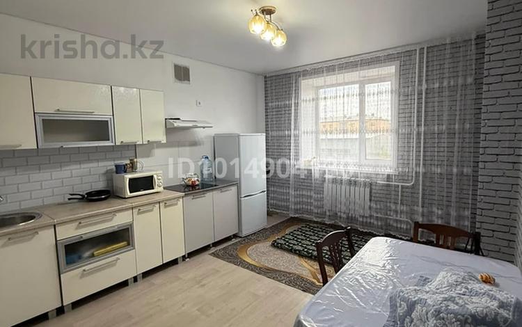 1-бөлмелі пәтер · 45 м² · 3/9 қабат, Байтурсынова 70/1, бағасы: 21 млн ₸ в Кокшетау — фото 2