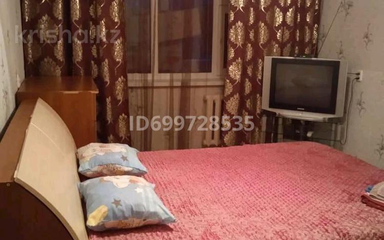 1-комнатная квартира · 37 м² · 2/5 этаж, Тайманова 127 — Назарбаева - за 7 000 ₸ в Уральске — фото 6