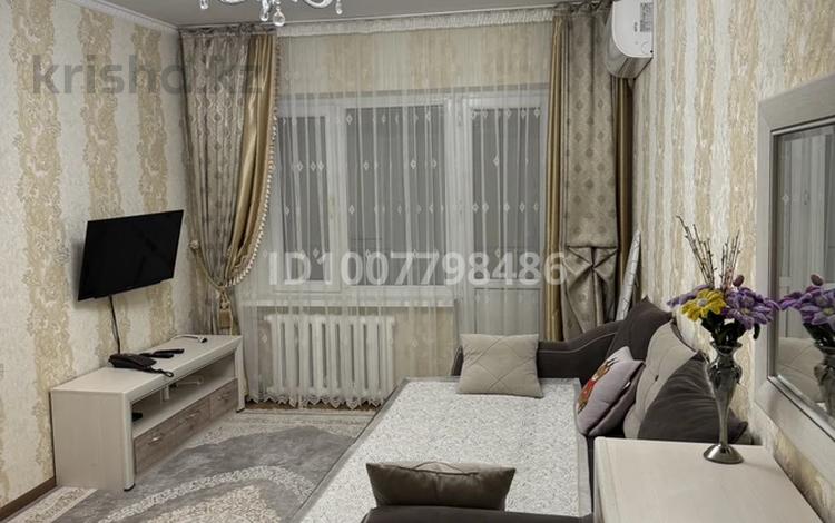 1-бөлмелі пәтер · 30 м² · 3/5 қабат, Амангельды, бағасы: 15 000 ₸ в  — фото 2