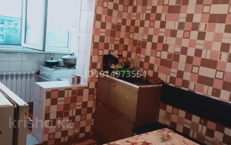 2-комнатная квартира · 50 м² · 5/5 этаж, 3-й микрорайон, 3-шағынаудан — Янгишахар базары жанында за 17 млн ₸ в Шымкенте, Туран р-н — фото 2
